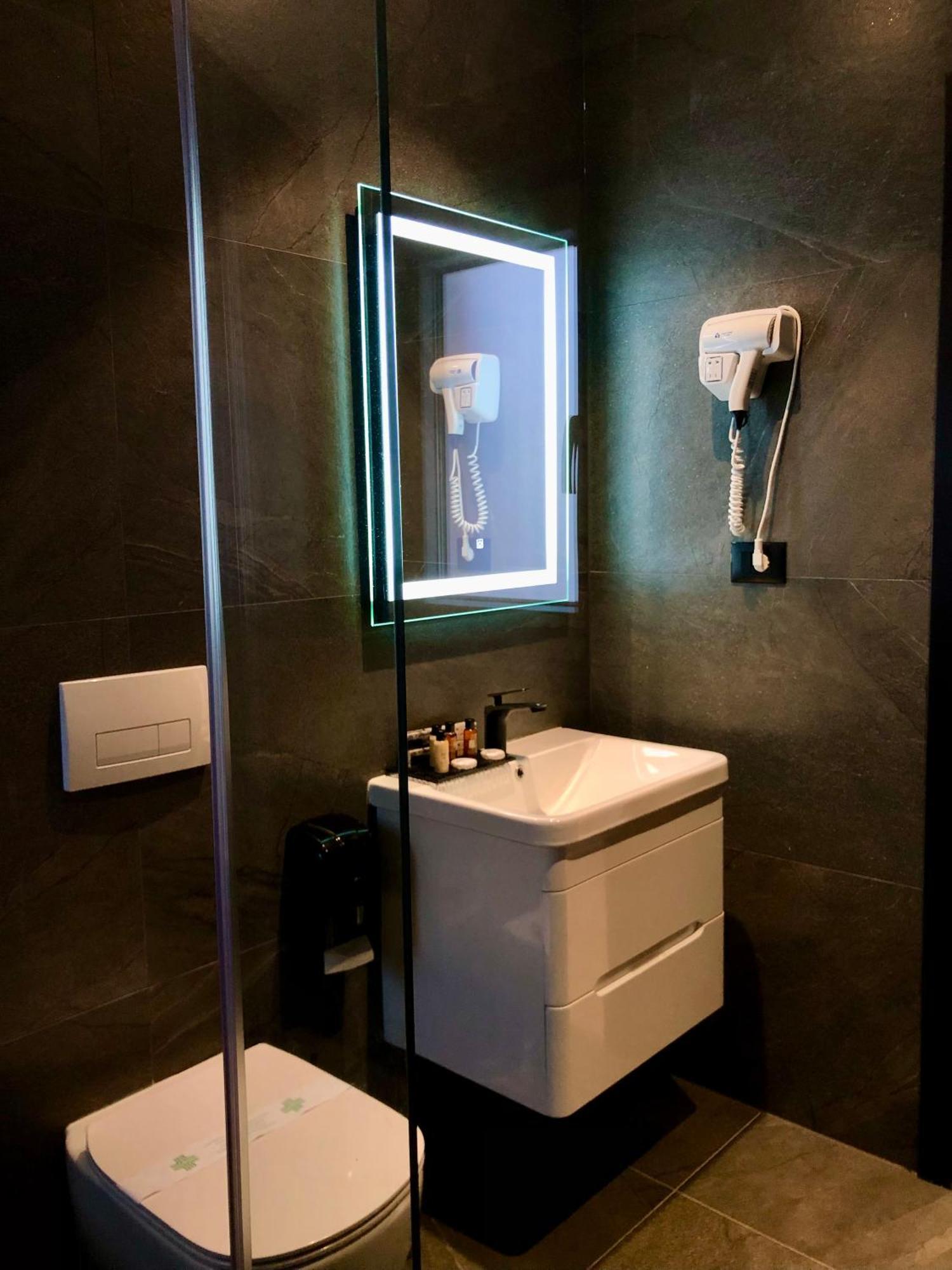 Hotel Baz'hur Boutique 3*
